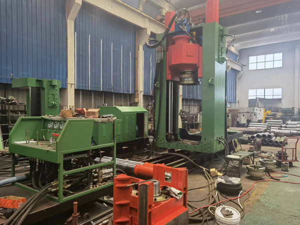 天井鉆機的安裝 天井鉆機的安裝