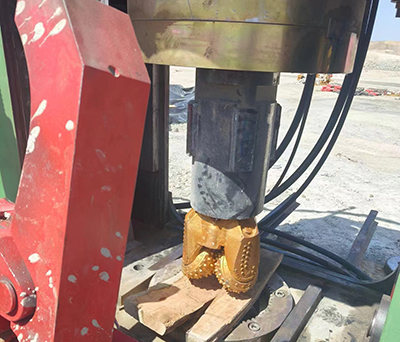 抽水蓄能電站長斜井開挖反井鉆機施工應(yīng)··· 抽水蓄能電站長斜井開挖反井鉆機施工應(yīng)···